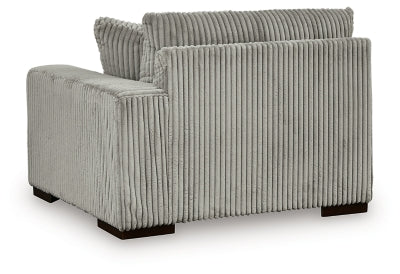 Lindyn Sectional with Chaise