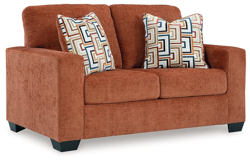 Aviemore Loveseat