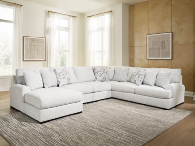 Misty-Lakes Sectional with Chaise