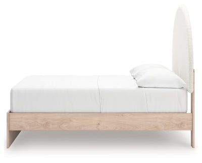 Arloster Upholstered Bed